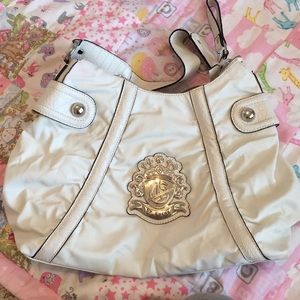 White purse g by guess